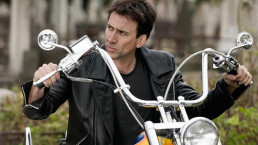 Nicolas Cage escolhe um dos 120 filmes de sua carreira para você assistir