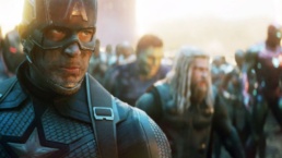 Irmãos Russo podem dirigir próximos filmes dos Vingadores