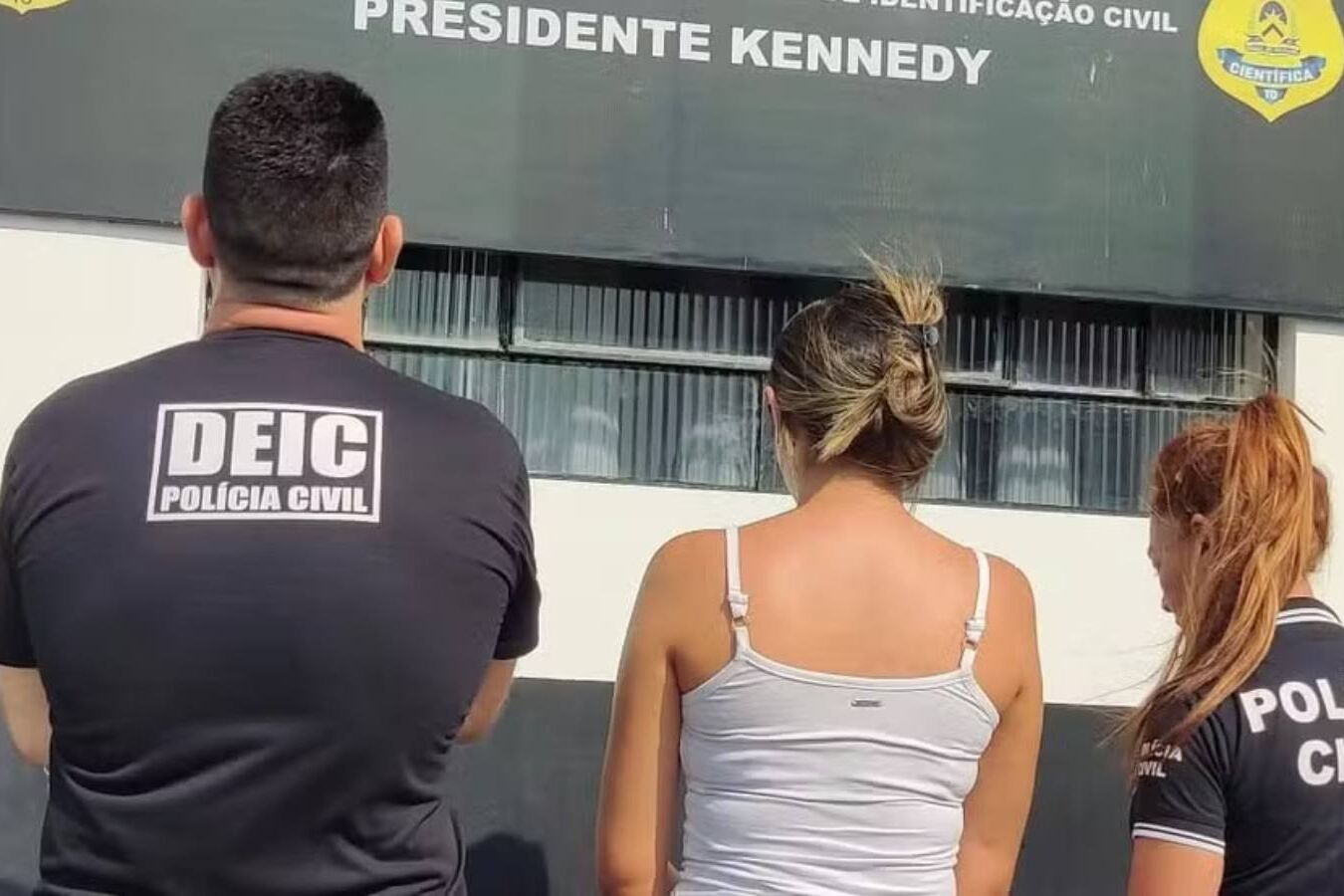 Servidora foi presa após estelionato ser descoberto - Foto: Polícia