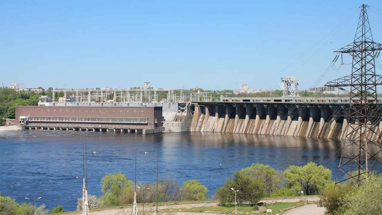 Energia elétrica pode ficar ainda mais cara no Brasil
