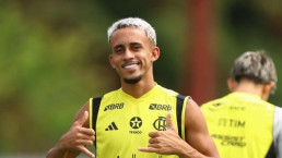 Mulher descobre que é amante de Matheus Gonçalves, do Flamengo, após imagem vazar