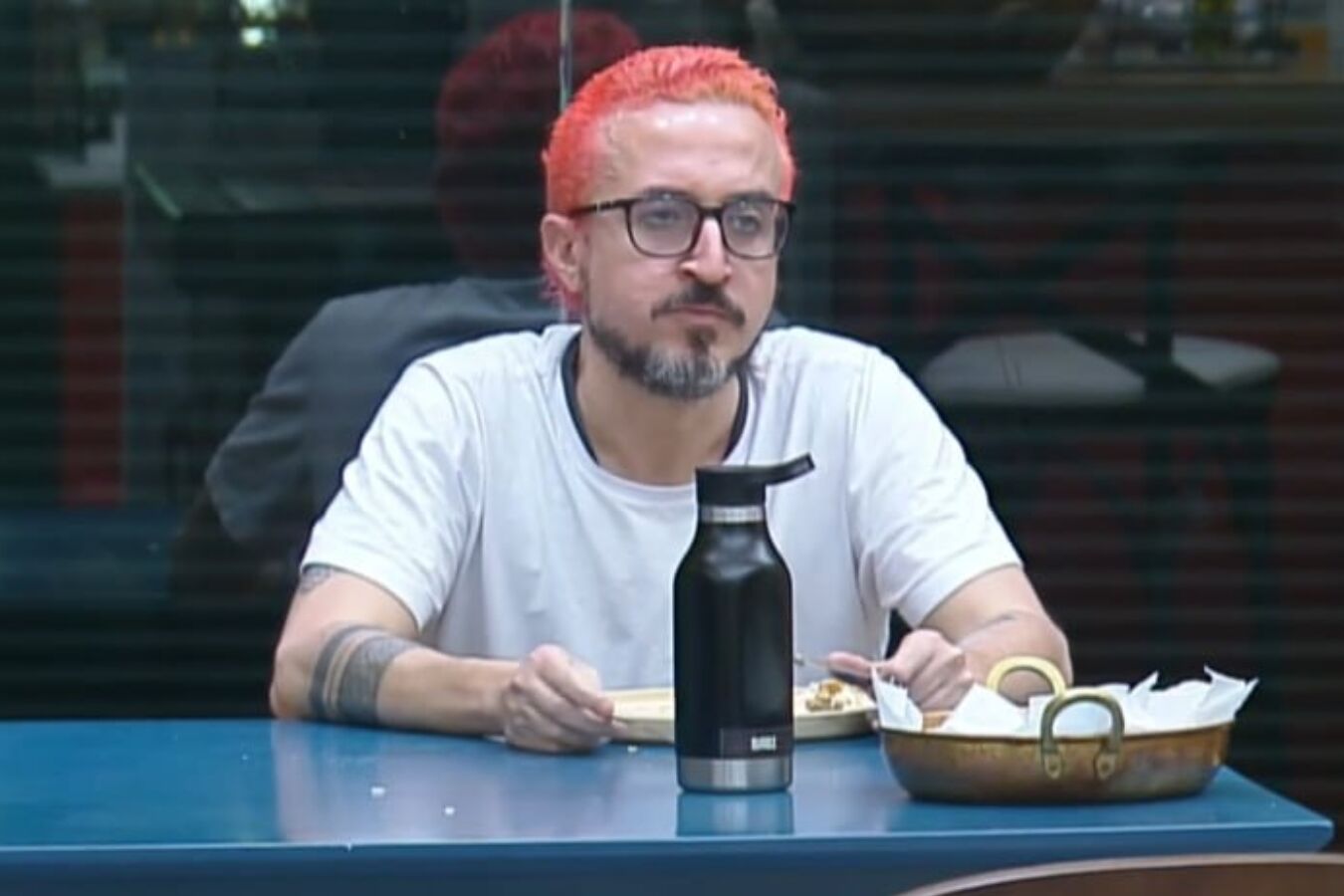 Fernando Presto detona Sacha Bali em A Fazenda 16 - Foto: Record