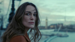 Keira Knightley descarta franquias longas após experiência em Piratas do Caribe