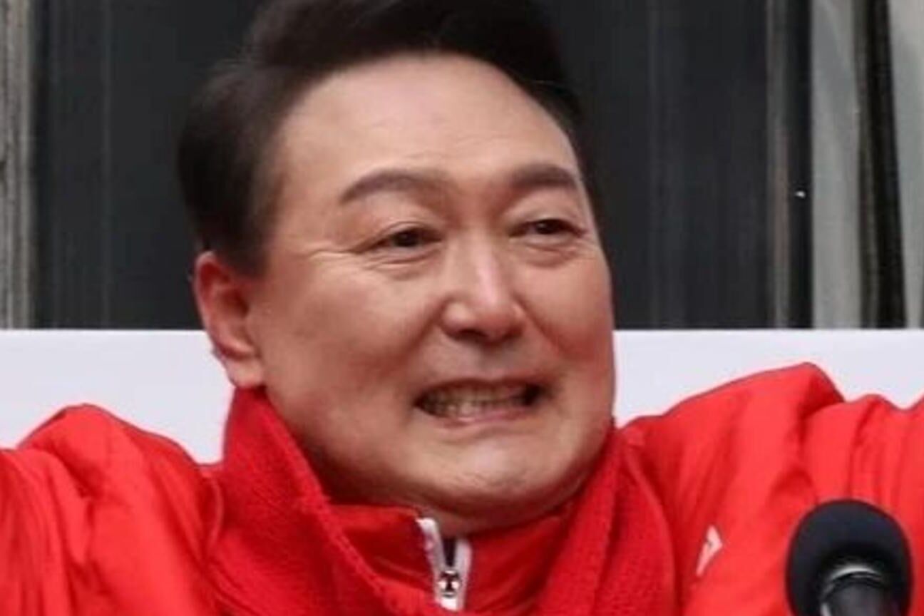 Presidente da Coreia do Sul declara lei marcial em discurso ao vivo