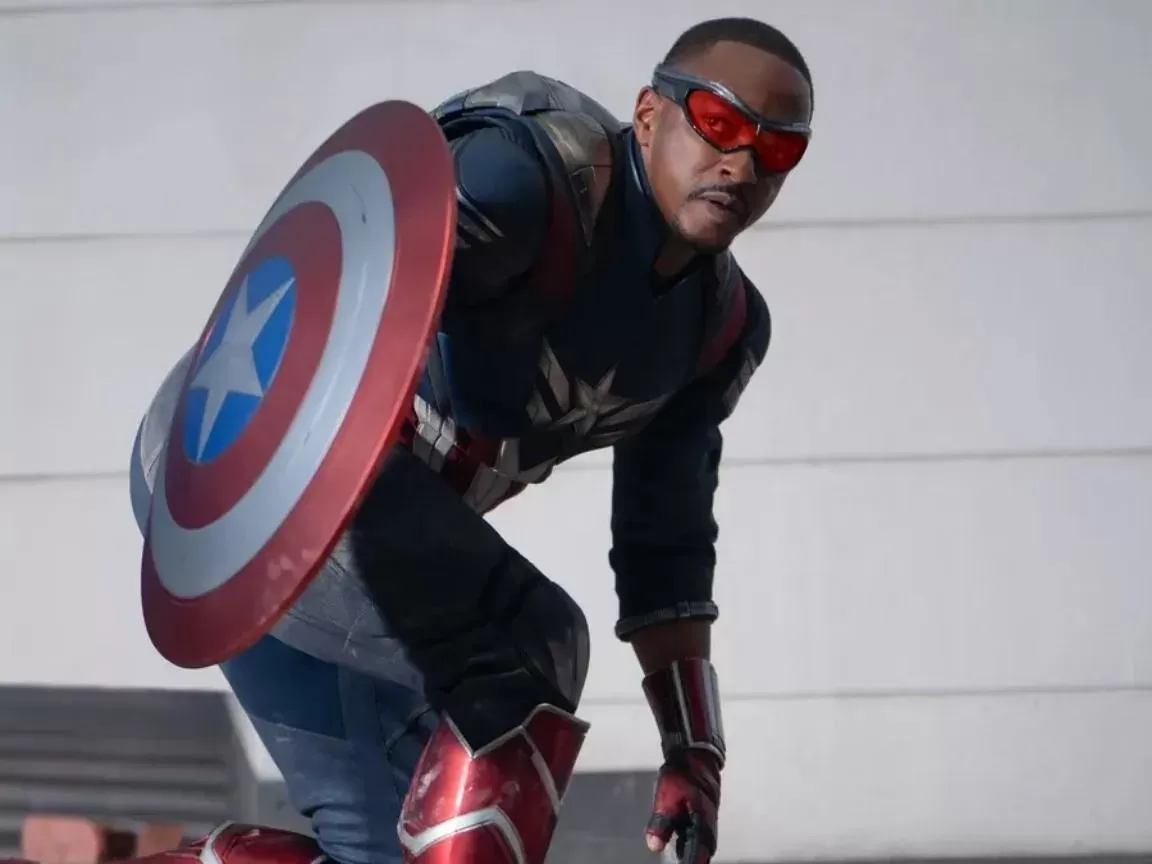 Anthony Mackie ficou surpreso ao se tornar o novo Capitão América: 'achei que iam me matar'