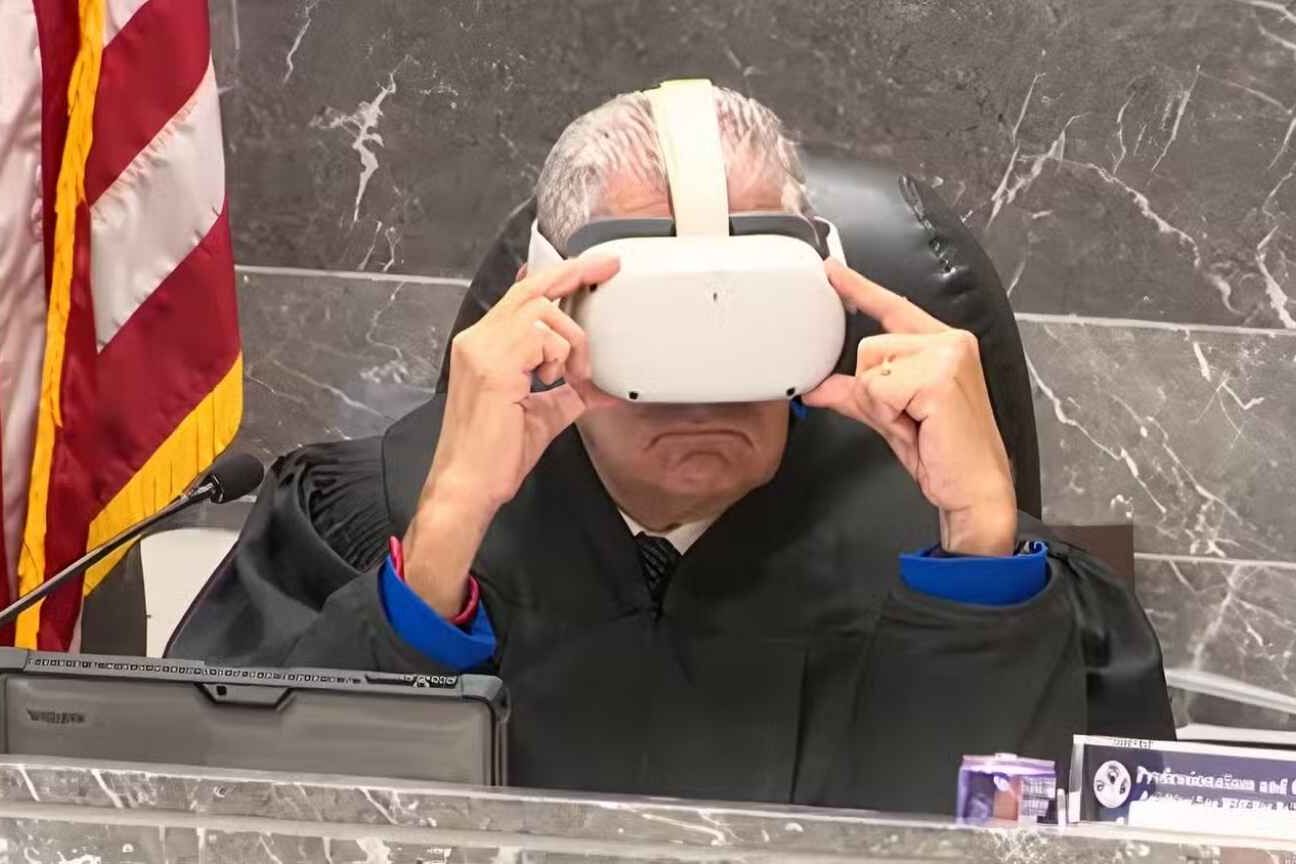 Juiz americano usa óculos de realidade virtual em julgamento na Flórida