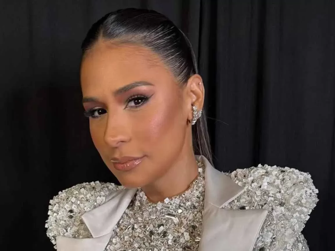 Simone Mendes relembra separação de Simaria: