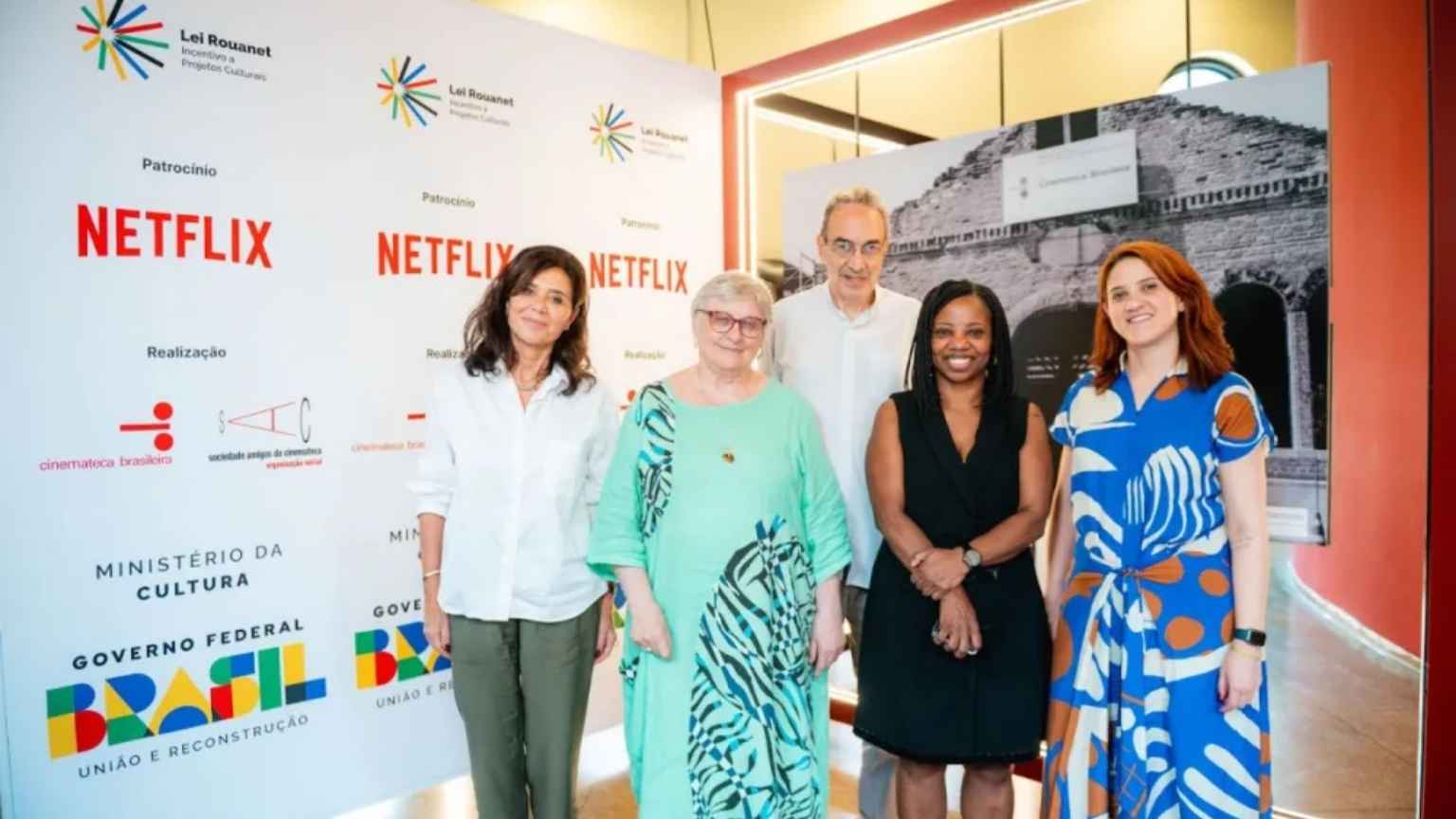 Netflix doa R$ 5 milhões para restauração da Cinemateca Brasileira