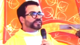 Padre Fábio de Melo é denunciado ao Vaticano após polêmica em cafeteria