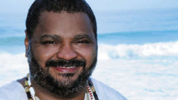 Império Serrano lamenta morte de Arlindo Cruz: 'Filho ilustre da nossa coroa imperial'