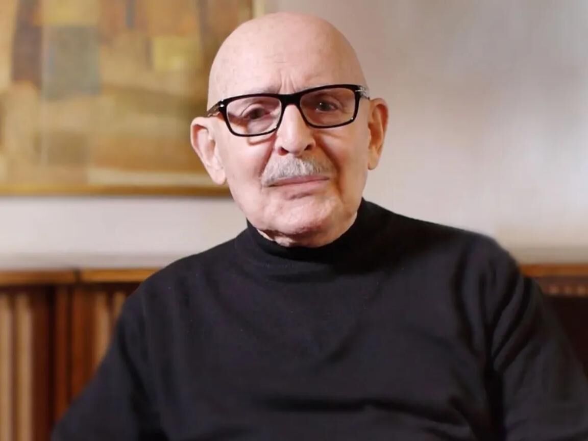 Joe Caroff, designer do icônico logo de James Bond, morre aos 103 anos