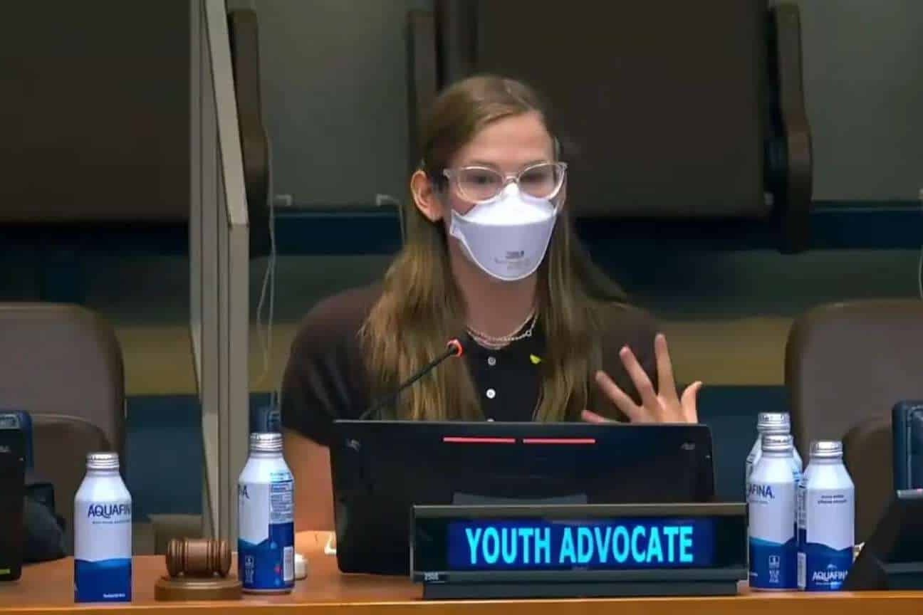 Filha de Ben Affleck e Jennifer Garner discursa na ONU por obrigatoriedade de máscaras pós-covid