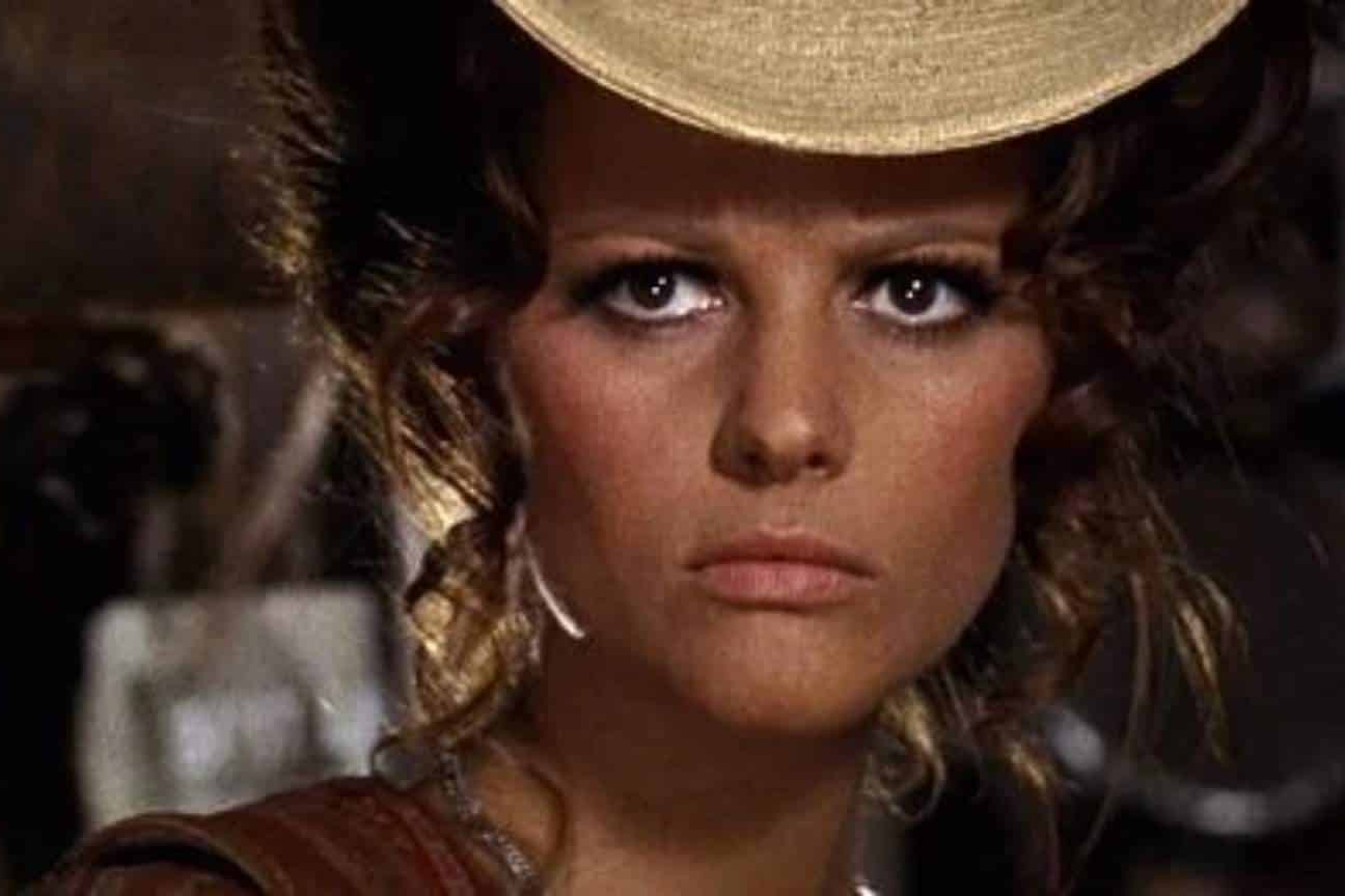 Morre Claudia Cardinale, ícone do cinema italiano e musa de Fellini, aos 87 anos