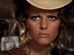 Morre Claudia Cardinale, ícone do cinema italiano e musa de Fellini, aos 87 anos