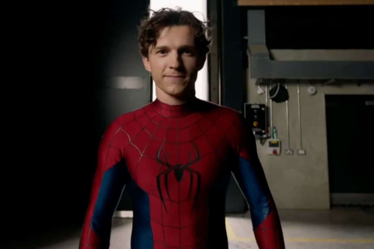 Tom Holland sofre lesão no set de 'Homem-Aranha' e filmagens são pausadas