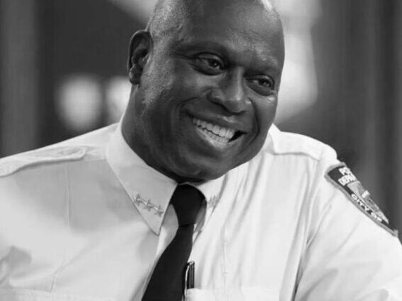 Elenco de Brooklyn Nine-Nine lamenta morte de Andre Braugher