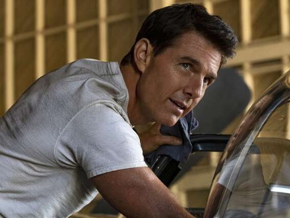 Warner quer Tom Cruise no novo filme do Tarantino
