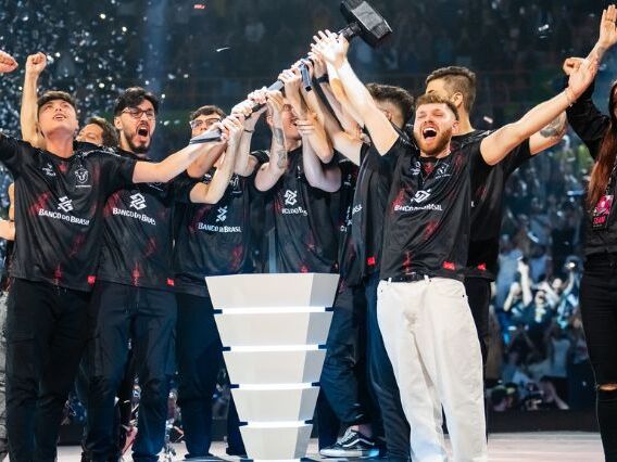 w7m é campeã mundial de Rainbow Six Siege em final repleta de reviravoltas