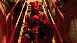 Cena de Ursinho Pooh: Sangue e Mel 2, que estreia em 25 de abril - Foto: Imagem Filmes
