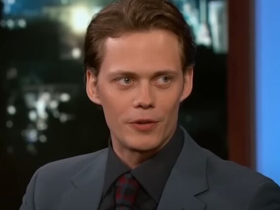 Bill Skarsgard - Foto: Reprodução / YouTube