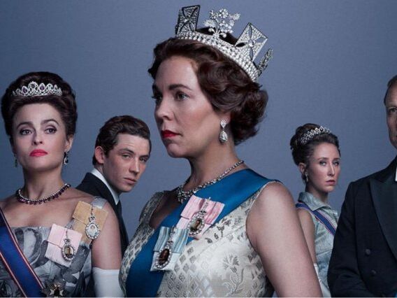 Showrunner não queria continuar The Crown após morte de Elizabeth II