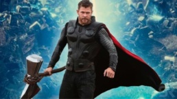 Chris Hemsworth diz que odeia usar capas