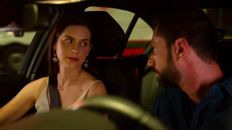 Crítica | Letícia - Filme estrelado por Sophia Abrahão tropeça em sua própria despretensão