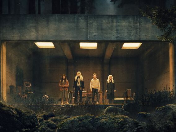 Crítica | “Os Observadores” - Enredo dispersivo desemboca na mesma correria de sempre