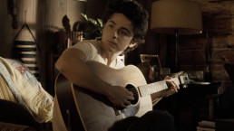 Timothée Chalamet interpreta Bob Dylan em 'A Complete Unknown' - Foto: Fox Searchlight