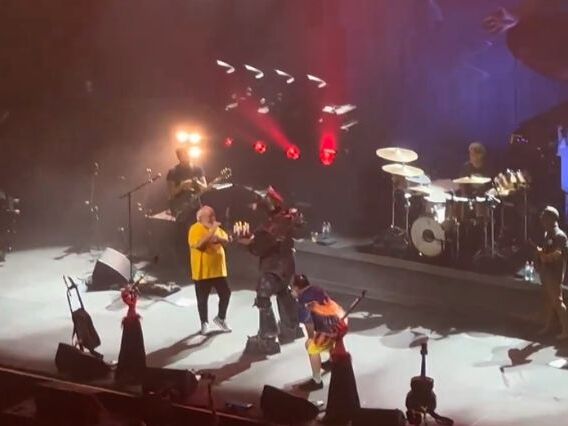 Músico de Jack Black lamenta Trump ter sobrevivido atentado
