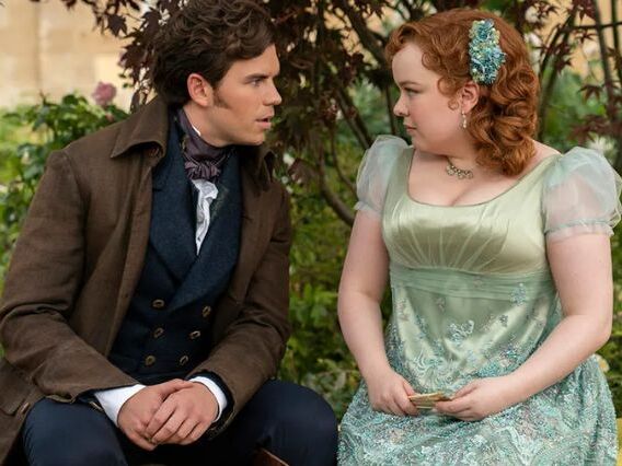 Diretora de Bridgerton recebe vídeos safados de fãs que sonham em ser do elenco