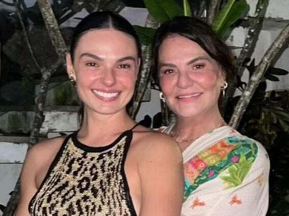 Isis Valverde e Rosalba Nable - Foto: Reprodução / Instagram @rosalbanable