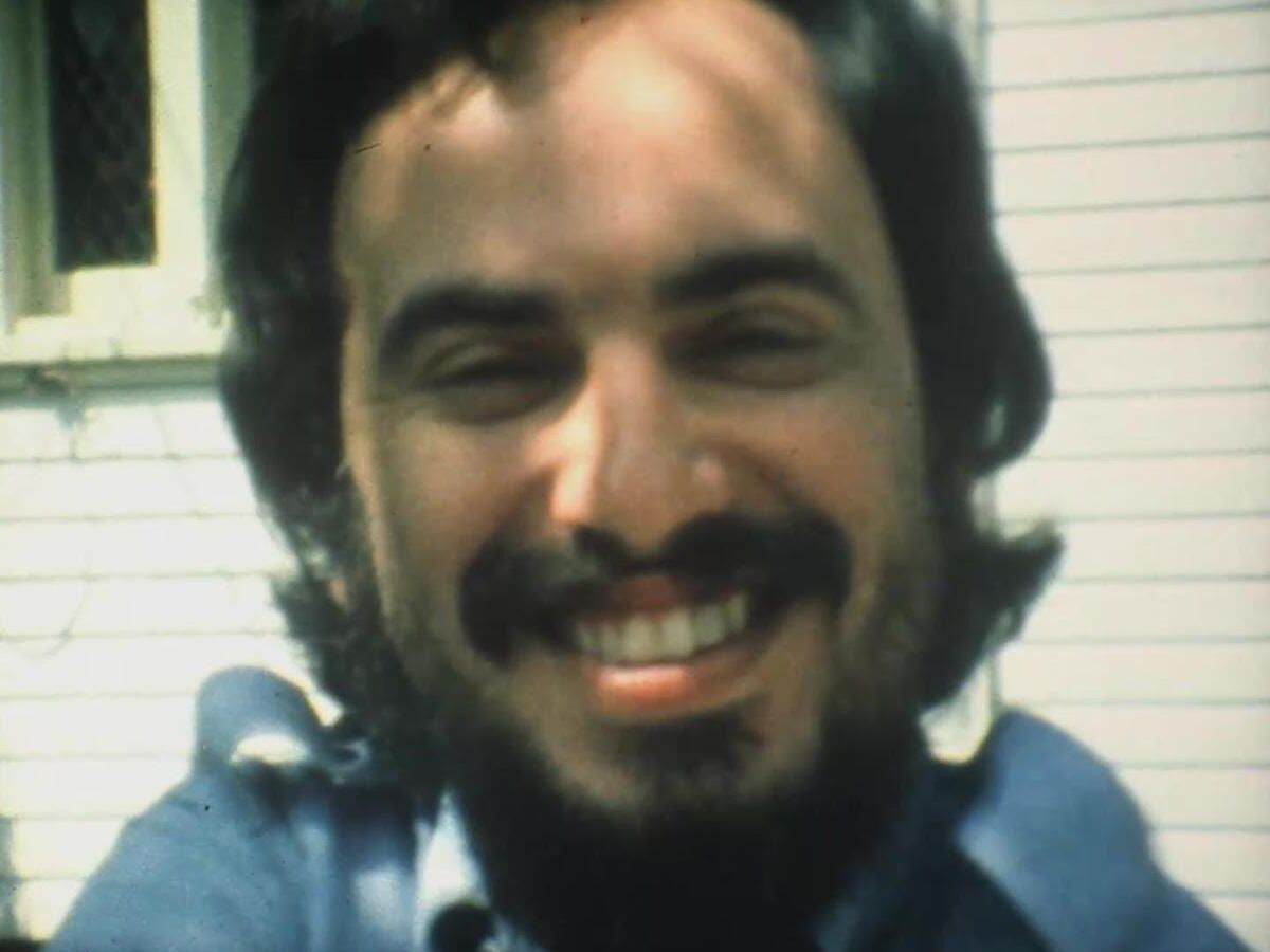 O cartunista Henfil em cena de arquivo - Foto: Reprodução