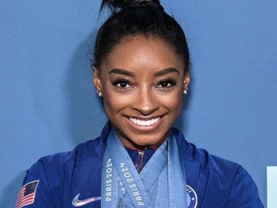 Simone Biles - Foto: Reprodução / Instagram @simonebiles