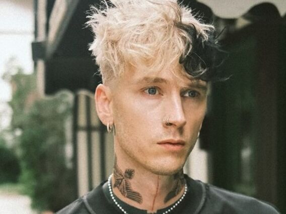 Machine Gun Kelly - Foto: Reprodução / Instagram @machinegunkelly