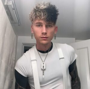 Foto: Reprodução / Instagram @machinegunkelly