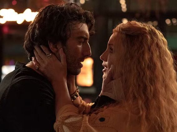 Blake Lively teria reclamado de assédios do diretor de É Assim que Acaba