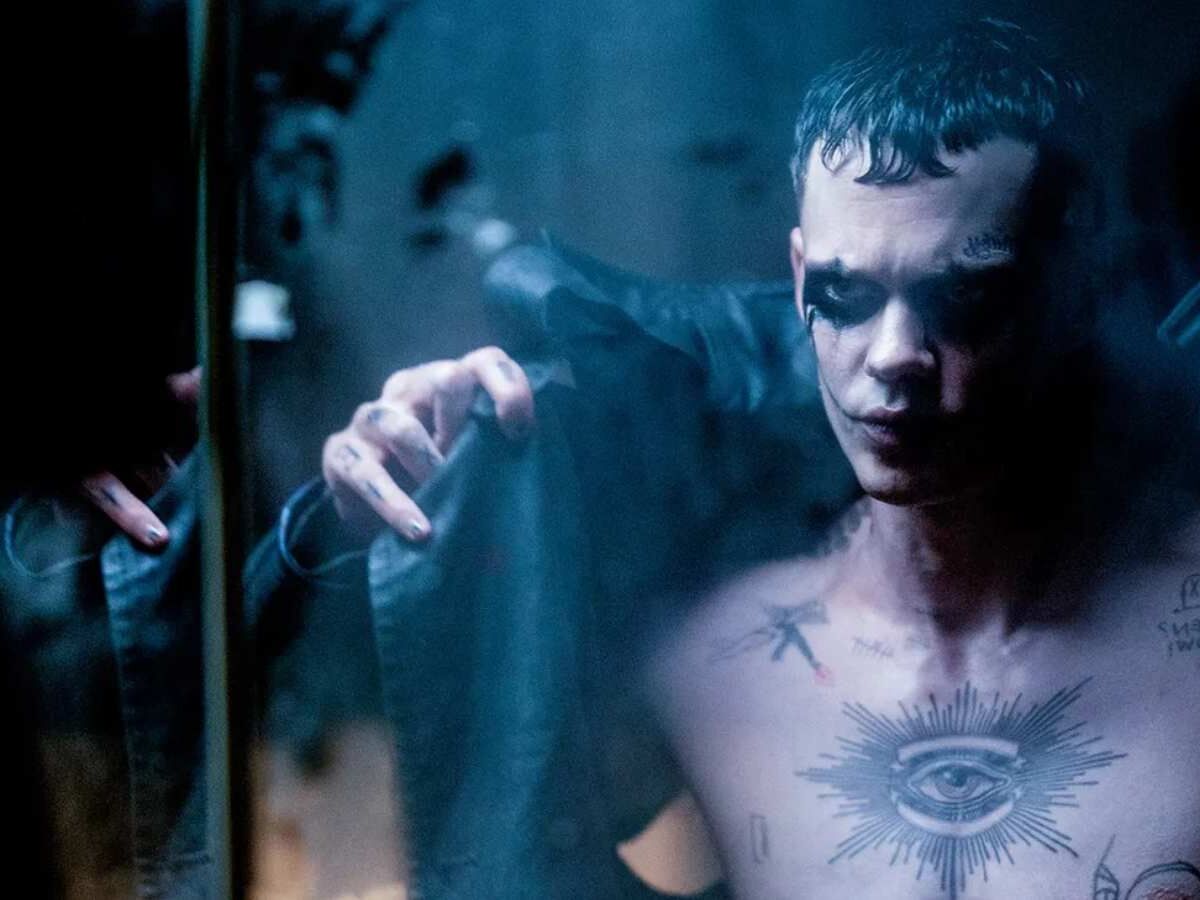Reboot de O Corvo não teve armas reais no set devido tragédia com Brandon Lee