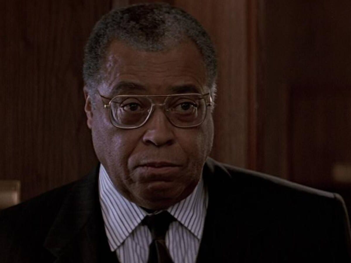 James Earl Jones em cena de Jogos Patrióticos - Foto: Paramount