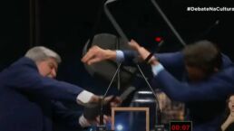 José Luiz Datena dá cadeirada em Pablo Marçal - Foto: TV Cultura