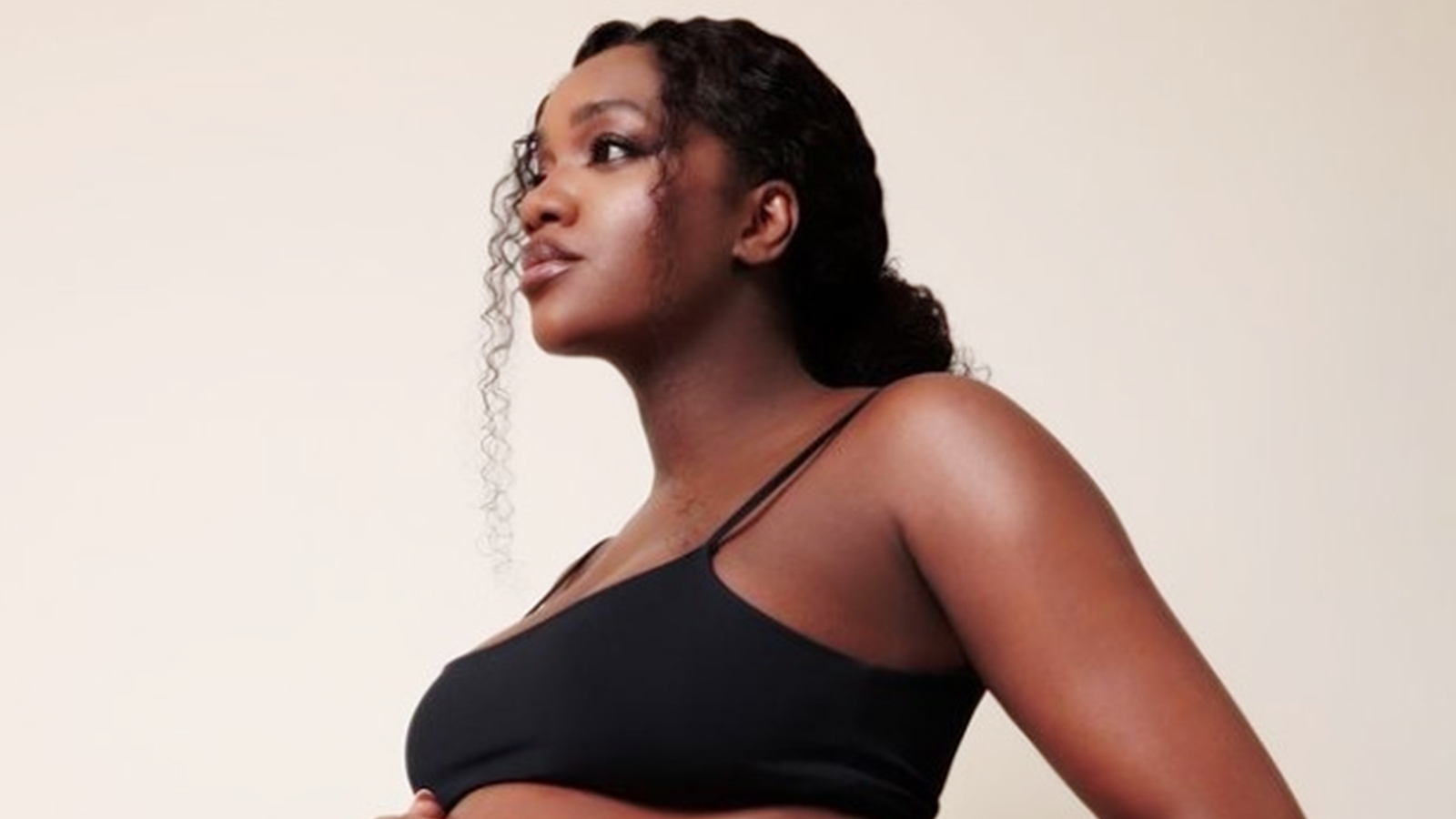 IZA - Foto: Reprodução / Instagram @iza