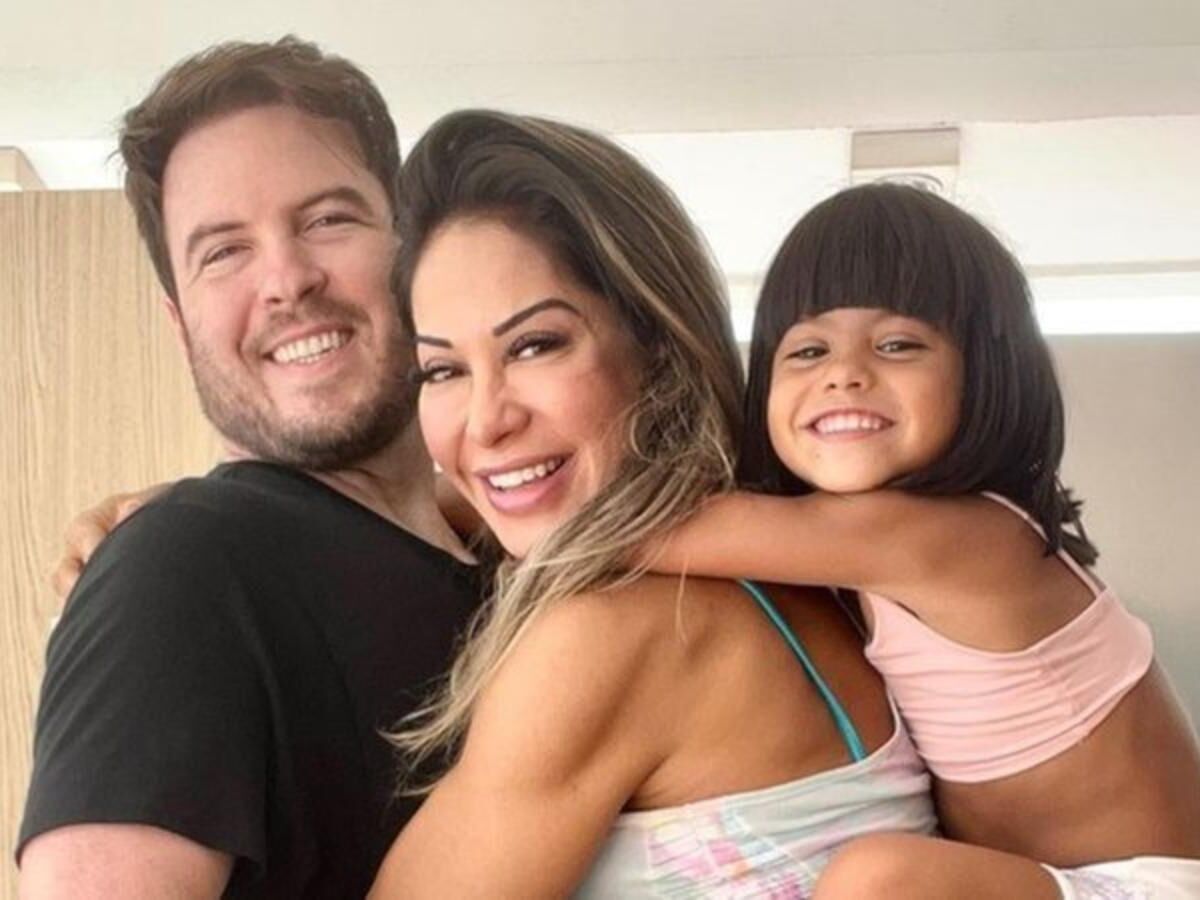 Thiago Nigro, Maíra Cardi e Sophia - Foto: Instagram @thiagonigro