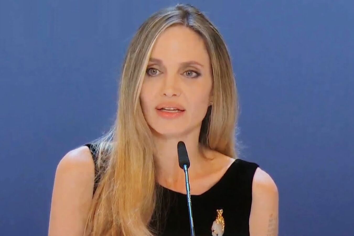 Angelina Jolie - Foto: Reprodução / YouTube