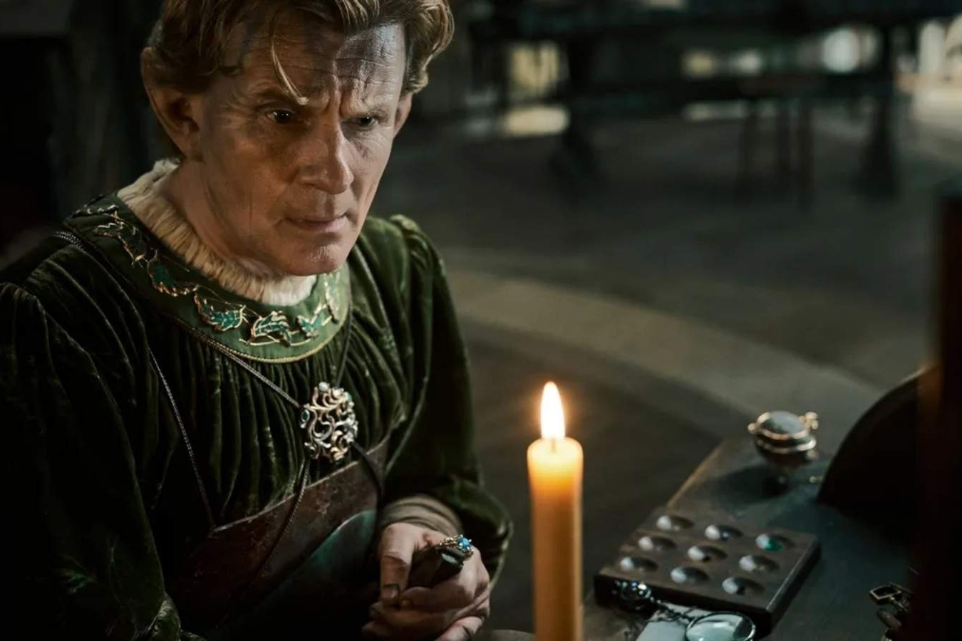 Morte em Os Anéis do Poder teria versão ainda mais brutal, mas foi cortada