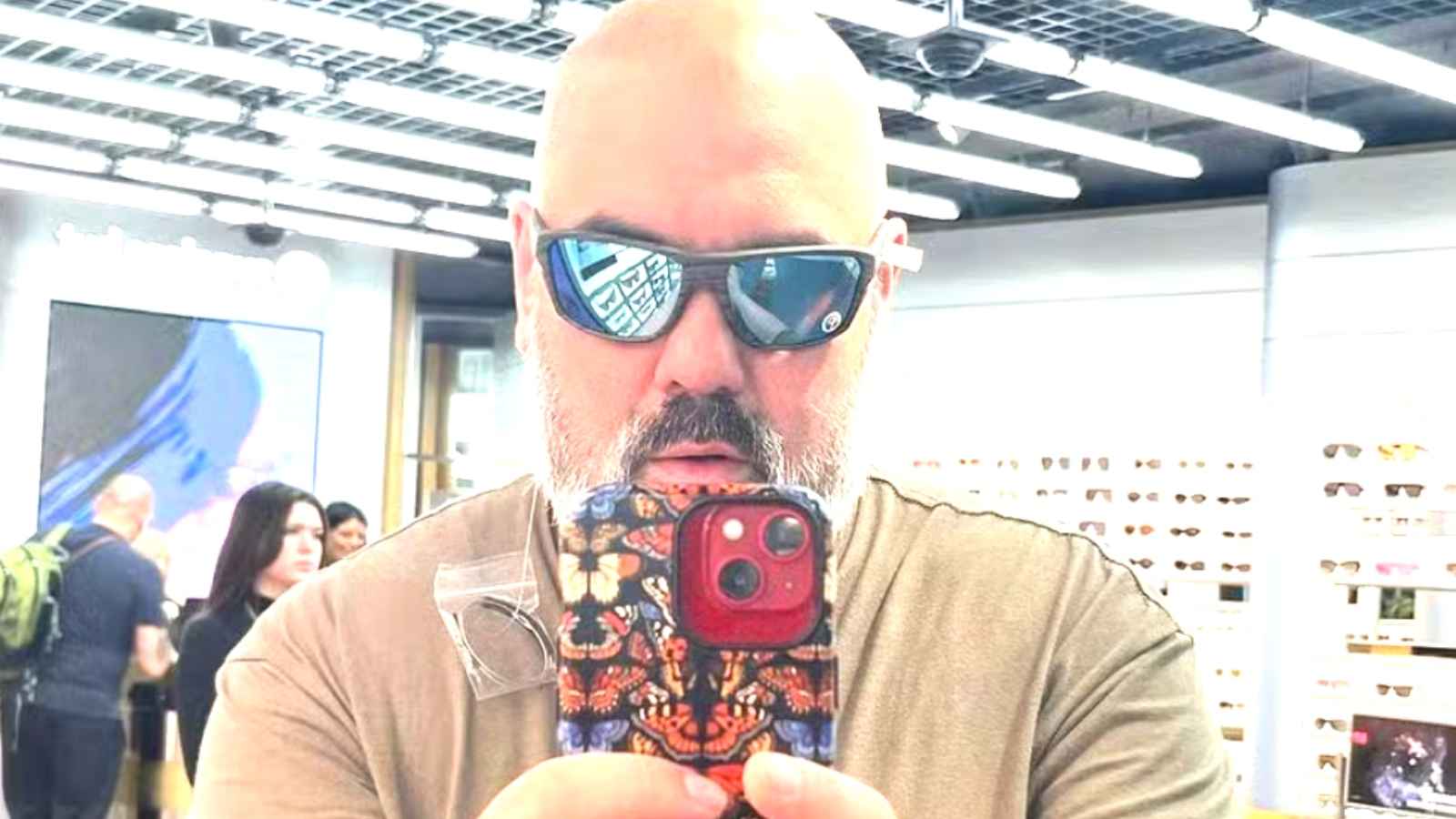 Cantor que viralizou por causa de reality morre aos 42 anos