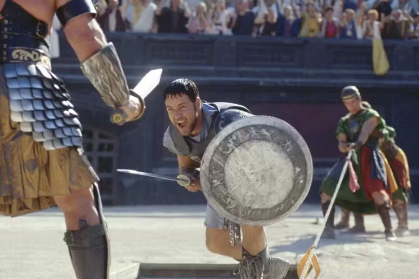 Ridley Scott responde Russell Crowe sobre reclamação em Gladiador 2: 'ele já morreu'
