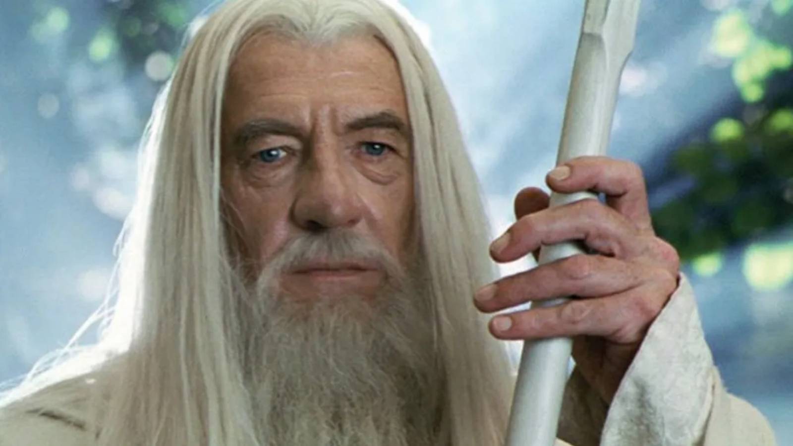 Ian McKellen foi procurado para retornar como Gandalf em novo Senhor dos Anéis