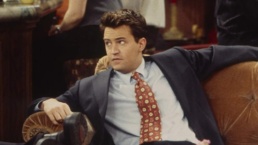 Aniversário de 30 anos de 'Friends' é marcado por homenagens a Matthew Perry