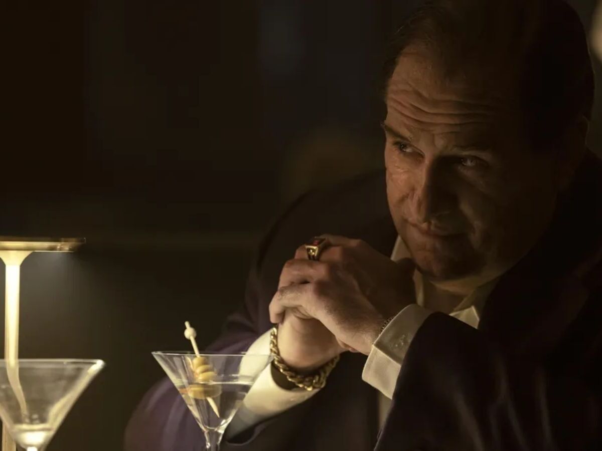 Matt Reeves discutiu presença do Batman em série do Pinguim