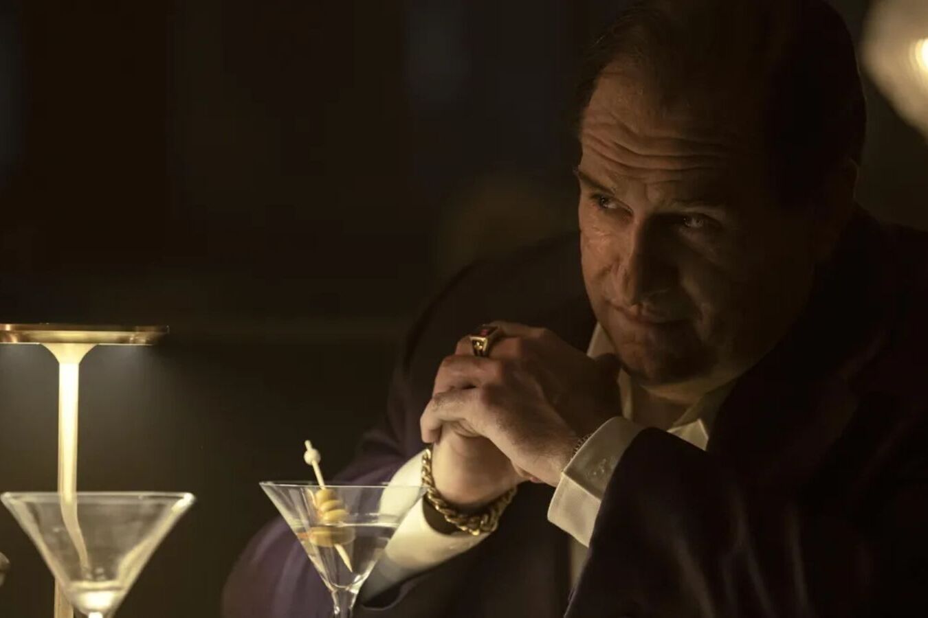 Matt Reeves discutiu presença do Batman em série do Pinguim